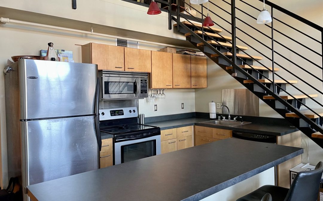 GL405 – Kitchen