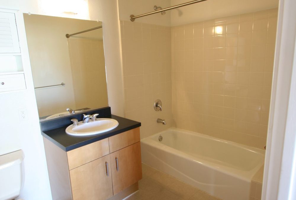 CO201 – Bathroom 2