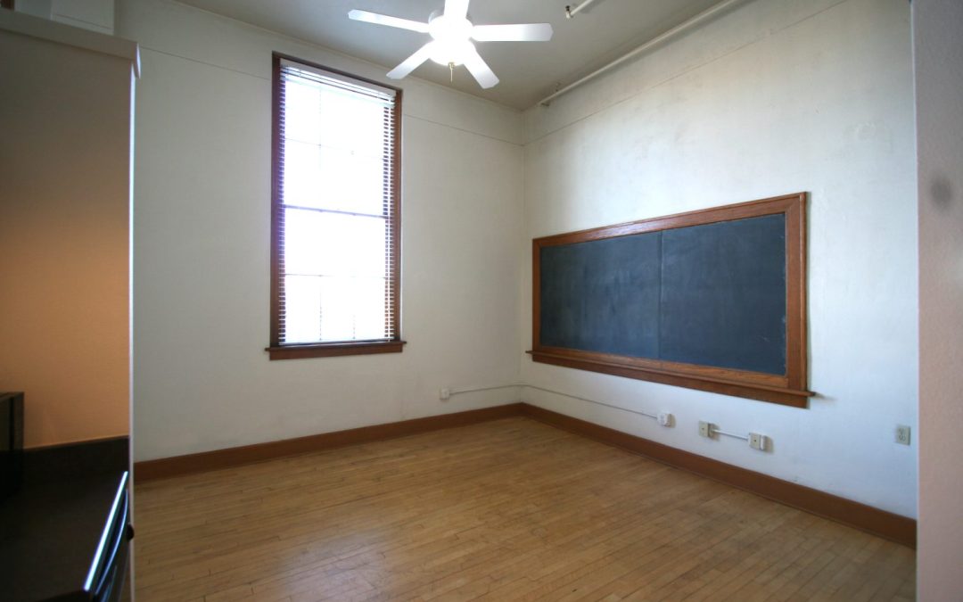 CR301 – Chalkboard